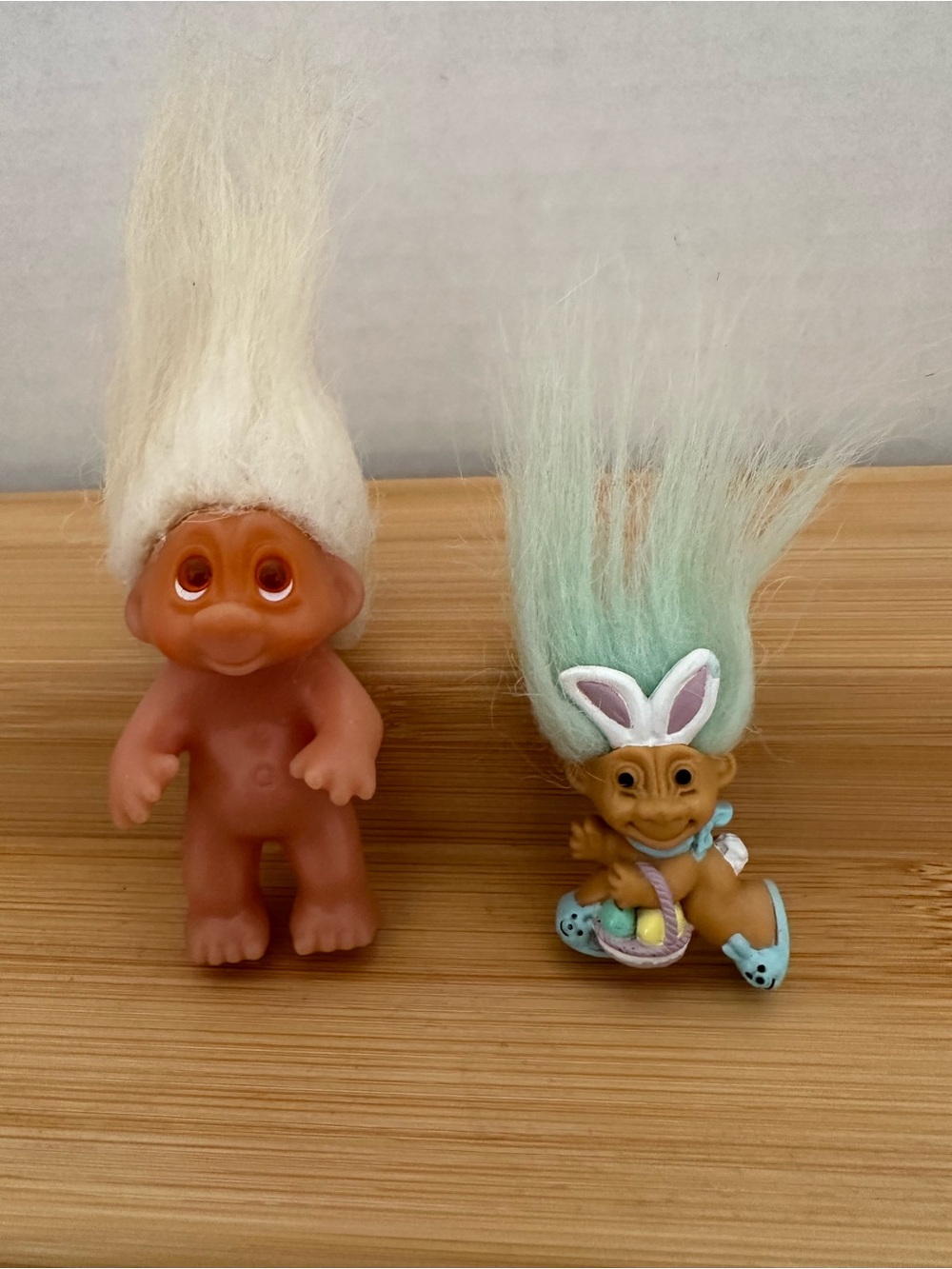 Vintage Russ Troll Dolls with White and Mint Hair Rare #11